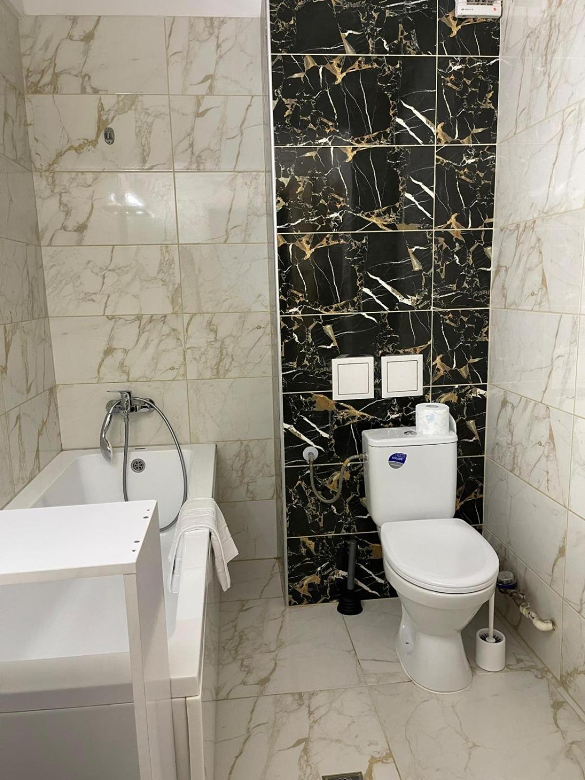 Urban Nest- Apartament Cu 2 Camere, Aproape De Iulius Mall Iasi Ngoại thất bức ảnh